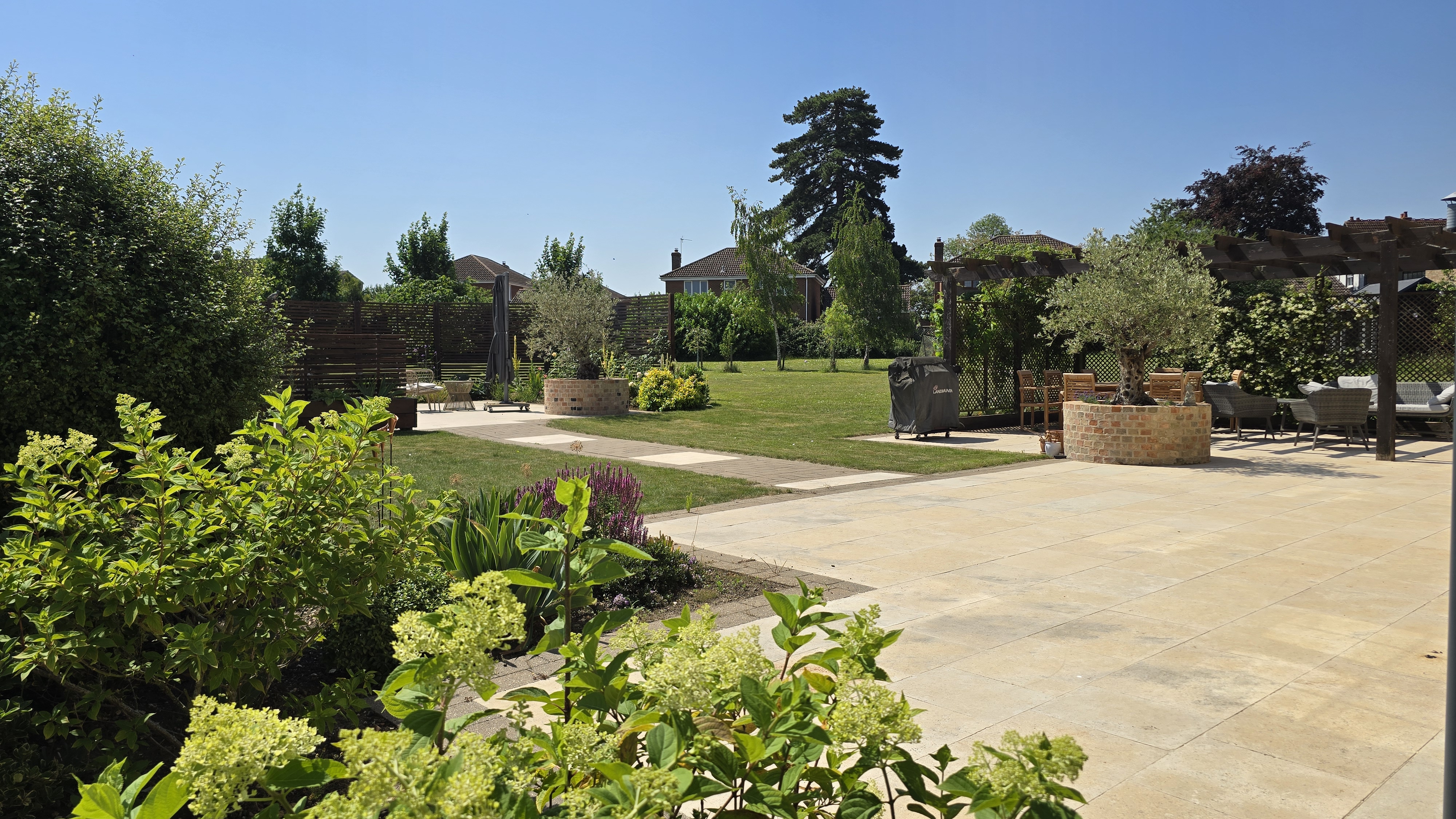 Haddenham project, photograph 1
